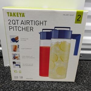 Takeya 2-Quart Airtight Pitchers Blue